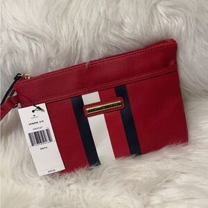 ❤️ Tommy wristlet ❤️